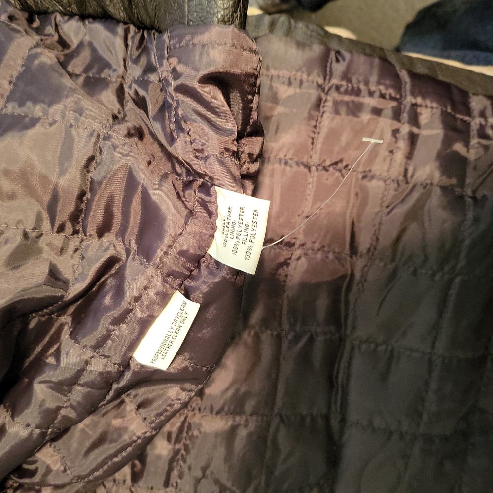 Leather Jacket - Picture 7 of 7